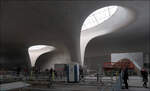 Wenn Stütze und Dach eine Einheit bilden -     Blick in die zukünftige Bahnsteighalle des neuen Stuttgarter Hauptbahnhofes.