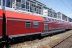 Doppelstockwagen DBuza 747.4 (DB Regio AG / VB Württemberg), aufgenommen im Juni 2016 in Stuttgart Hbf.