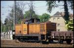 Im Bahnhof Torgau rangierte am 5.5.1990 Rainer 23, hinter der sich die DR 106220 verbarg.