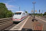 401 552-5 (Tz 152  Hanau ) als unbekannter ICE Richtung Hamburg steht im Bahnhof Uelzen auf Gleis 102.