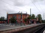 Das Empfangsgebude des Hundertwasserbahnhofs in Uelzen.