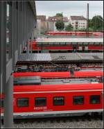 Verkehrsrot in Ulm -     Ulm Hauptbahnhof, 17.06.2012 (M)