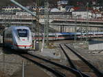 412 025 fuhr als ICE 591 (Hannover Hbf-München Hbf) am 22.2.20 um 10:08 Uhr in den Ulmer Hbf ein
