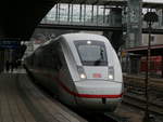 Am 2.3.20 um 15:15 Uhr stand ein 412 als ICE 517 (Dortmund Hbf-München Hbf) im Ulmer Hbf.