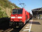 Die 146-225-8 mit ihrem DoSto-Gefolge am 24.09.2011 in Vaihingen (Enz). Dieses Gefhrt bedient gerade den Bf Vaihingen (Enz) als RE 19510 von Stuttgart Hbf nach Heidelberg Hbf. Nchster Halt: Illingen (Wrttemberg). Vaihingen (Enz), 24.09.2011.