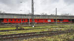 Der am Hauptbahnhof Wanne-Eickel abgestellte Kranzug der DB Netz Notfalltechnik.