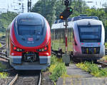 Die Dieseltriebzüge 632 113 & VT 12 11 02 Anfang Juni 2020 bei der Parallelausfahrt in Wanne-Eickel.