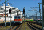 HanseSail 2026: Intertourex 143 175-8 mit dem Sonderzug DZ 28546 Warnem�nde - Leipzig am 08.08.2026 bei der abendlichen Bereitstellung in Warnem�nde.