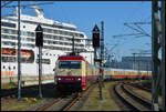 HanseSail 2026: Der Sonderzug DZ 338 Warnem�nde - G�ttingen (DB Museum 101 001 & IC-Steuerwagen D-DB 51 80 80-95 259-2 Bimmdzf  Mach's gut im DB Museum - Bimmdzf 287 / Abschiedsfahrt Drehfaltt�r -