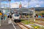 DB Fernverkehr Siemens Vectron DualMode 248 512 und 508 am 10.10.26 in Wiesbaden Hbf vom Bahnsteig aus fotografiert 