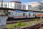 DB Fernverkehr Siemens Vectron DualMode 248 512 und 508 am 10.10.26 in Wiesbaden Hbf vom Bahnsteig aus fotografiert 