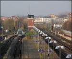 Blick zum Stellwerk -     Bahnhof Wilhelmshaven, 20.11.2012 (M)