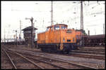 Rangierlok Rusalka 16 mit der Nummer 344103 rangiert hier am 29.8.1993 im Bahnhof Wittenberge.