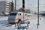 Ankunft des ICE-Zuges München Hbf-Hamburg Altona in Würzburg Hbf, 28. Dezember 2014.