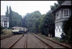 ETA Triebwagen 515591 fährt hier am 16.9.1995 in Wuppertal Loh ein.