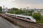 ICE 4 in Wuppertal, am 25.07.2018.