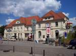 Oranienburg, S- und Regionalbahnhof, Bahnhofsgebude, Stadtseite (19.07.2010)
