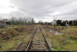 Von der einstigen Bahnstrecke Angersdorf–Bad Lauchstädt (6389) ist bis auf ein paar Gleisreste bei den ehemaligen Werksanschlüssen in Holleben Süd nichts mehr übriggeblieben.