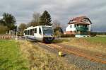 Am Bü Günhovener Straße ist gerade der RTB VT 6.003 / 92 80 0654 003-2 auf seinem Weg nach Mönchengladbach Hbf.21.2.2014