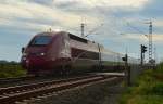 Auch der Thalys 4302 der hier beim Bü Am Chur/In der Schley bei Wickrathhahn von mir abgelichtet wurde ist ein Umleiter wegen Bauarbeiten auf der Kbs 480 an diesem Sonntag den 12.10.2014