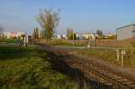 Der erste Bahnübergang im Industriegebiet St.