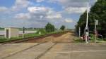 Kurzer Blick auf die gesperrte Strecke. Hier sieht man, wie weit man am 25.05.2010 bei den Bauarbeiten war. Blick in Richtung Lbbenau gerichtet.