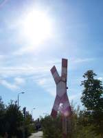 Ein einsames Andreaskreuz an den stillgelegten Bahnanlagen des Leipziger Hafens