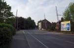 Bahnbergang Hardter Strasse in Mnchengladbach Rheindahlen am 7.Mai 2011.