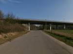 Blick auf den ehemailgen Bahnübergang in Blick Gwerbe Gebiet Ost Grevenbroich.