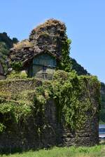 In Bacharach befindet sich ein ganz besonderes Relikt aus vergangenen Zeiten. Der Posten 139 ist wohl eines der �ltesten Relikte im Rheintal. Er wurde auf den Grundmauern des Diebsturms gebaut welcher 1689 durch franz�sische Soldaten zerst�rt wurde.  ...