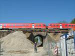 19.04.2009 - an der Strecke Dresden Bautzen wird im Zuge des Baus einer Umgeheungsstrae in Bautzen eine neue Bahnbrcke errichtet.