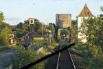 Blick aus dem Fahrgastraum des Wittenberger Steuerwagens auf die Lindaunisbrcke gennante Klappbrcke ber die Schlei bei Boren-Lindaunis am 29.08.2008