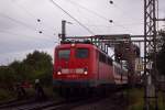 115 205 rumpelt am 13.08.2013 über die Hafenbrücke in Emden auf dem Weg nach Köln