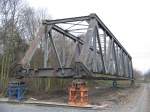 13.02.05,Gelsenkirchen,abgenommene Brcke der Erzbahntrasse Bochum-Gelsenkirchen.