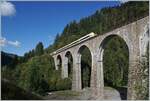 Zwischen Himmelreich und Hinterzarten überqueren zwei Coradia Continental 2  Triebzüge der BR 1440  Grinsekatze  das bekannte Ravenna Viadukt.

24. September 2023 
