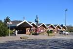 Blick auf das 1977 gebaute Empfangsgebäude Rinteln.