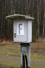 Fernsprecher am BÜ Strecke Cottbus - Görlitz  S 126.18.02.2017 11:37 Uhr.