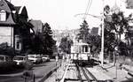 SSB Stuttgart__Zahnradbahn__Juli und August 1980 fuhr keine Zahnradbahn, die gesamte Trasse wurde für die neuen ZT4 Tw umgebaut. Oberhalb der Liststaße bekommt die Zb einen abgegrenzten Bahnkörper. Die diskreten OL-Masten mit ihrer Dekoration werden nicht mehr lange stehen.__07-1980 