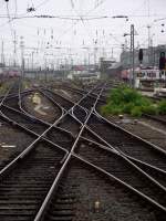Im Frankfurter Gleisvorfeld gibt es viel Doppelkreuzungsweichen.