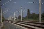 Blick auf die Strecke Dresden - Leipzig  am Km 105.2  , beim genauen Betrachten sieht man noch die alten Fahrleitungsmasten.