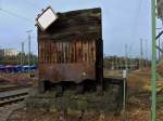 Jetzt wo in Aachen West im Zuge der Flchenfreilegung das zum Teil meterhohe Grnzeug aus den Gleisen entfernt wurde, tauchen bahntechnische Bauwerke und Anlagen aus lngst vergangenen Zeiten auf.