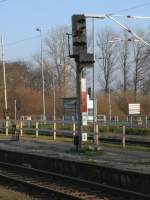 Ausfahrsignal  E  vom Kreuzungs-und berholgleis,am 12.November 2011,in Samtens.