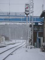 Das Ausfahrsignal  L  in Bergen/Rgen sah,am 06.Februar 2013,so aus und wurde nicht am Computer nachgebessert !