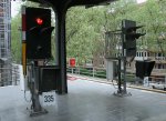 Ausfahrsignale Richtung Tiergarten,fr die Berliner S-Bahn,am 05.Mai 2012,in der Station Bellevue.