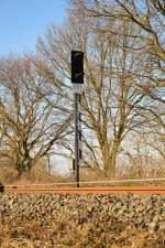 Bü Sicherungssignal vom Bü am HP Genhausen. 7.2.2015