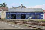 Blick auf das Bahnbetriebswerk bzw. den Lokschuppen der Bodensee-Oberschwaben-Bahn GmbH & Co. KG (BOB) im Bahnhof Friedrichshafen Stadt.
[11.7.2018 | 11:51 Uhr]