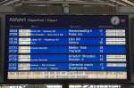 Es sollte eine gemütliche Bahnreise nach Plauen werden....Leider durchkreuzte der GDL Streik die Pläne des Fotografen. Hier Informiert die große Anzeigetafel in Dresden Hbf.06.09.2014 07.35 Uhr.