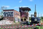 Nach knappen 18 Jahren Leerstand rollten Ende April der Abrissbagger an um das alte Stellwerk Gnf.