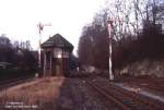 Das ehem. mechanische Fahrdienstleiterstellwerk Wuppertal-Loh (f) am Ende der 80er Jahre.
Dieses schne Stellwerk wurde in den 90 er Jahren leider abgerissen.

