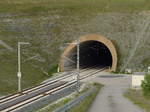 Das Westportal vom Tunnel Augustaburg der neuen Schnellfahrstrecke von Erfurt nach Nürnberg, am 20.05.2017 bei Erfurt.